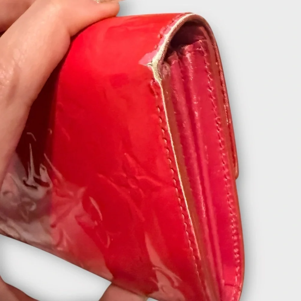 Louis Vuitton Vernis Long Wallet – Red (Good Vintage Condition)
